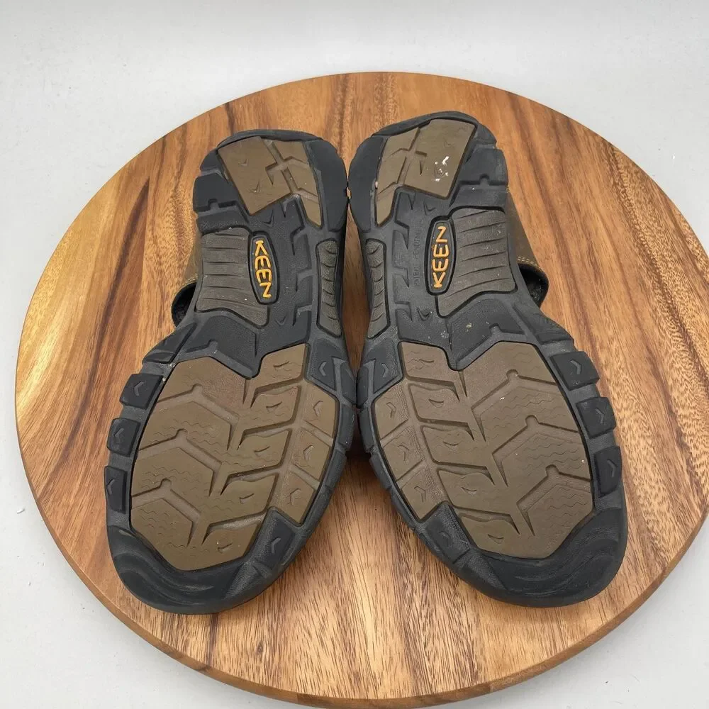 Keen Newport Sandals Mens Size 9.5 Brown Leather Outdoor Trail Hiking Outdoor